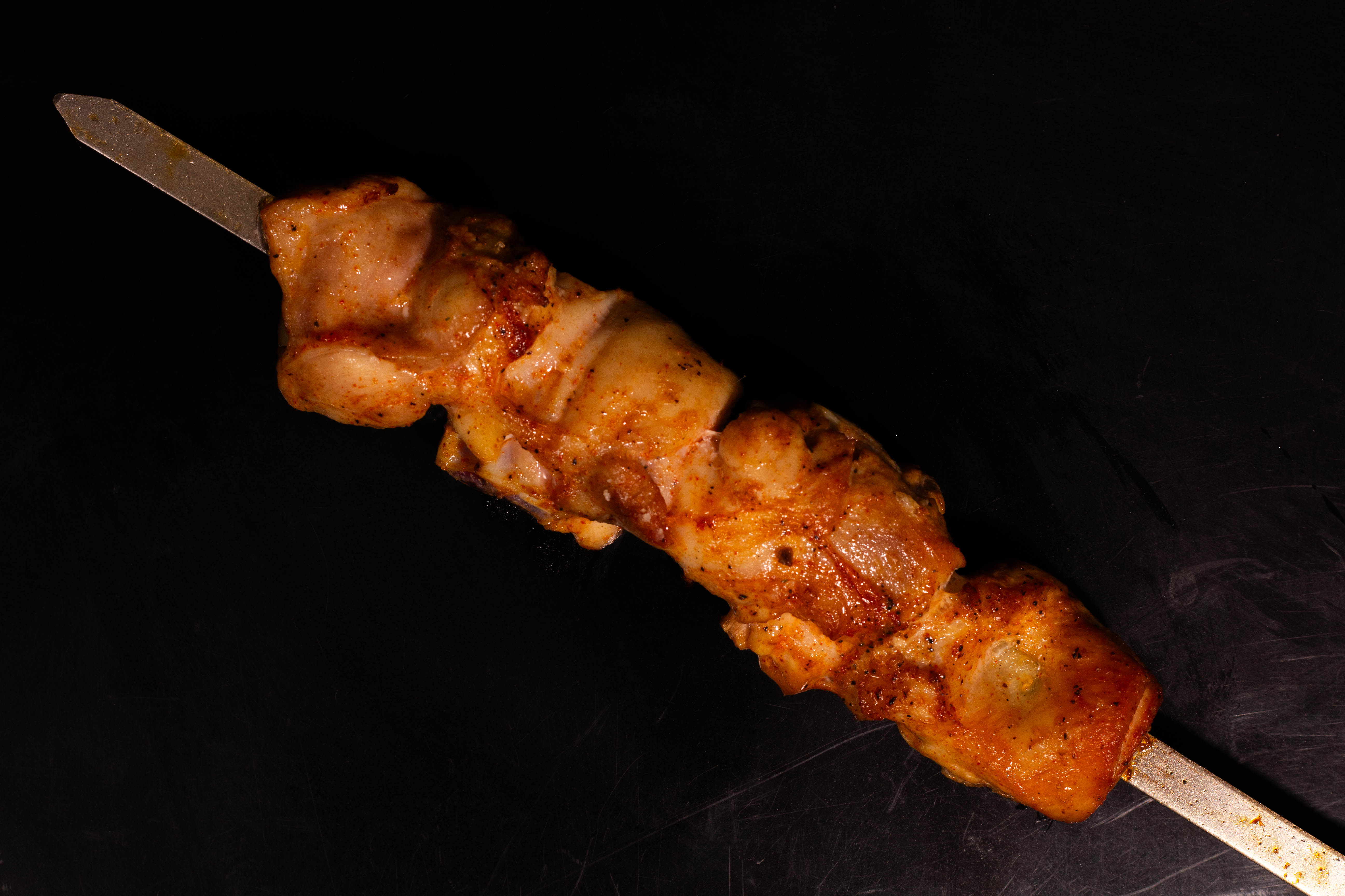 Chicken-Kebab with Bones (dark meat) (215 cal)