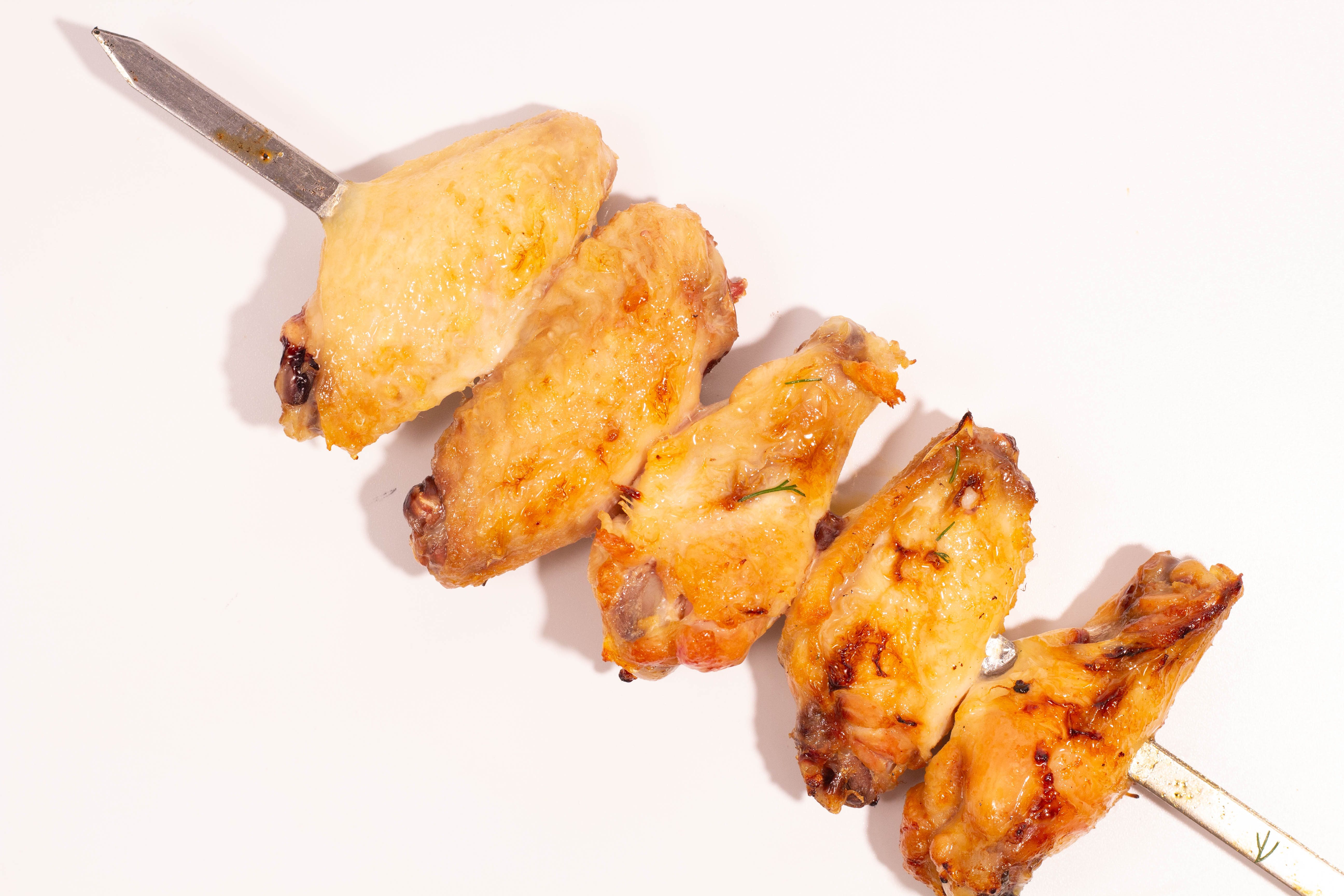 Chicken-Wings-Kebab (325 cal.)